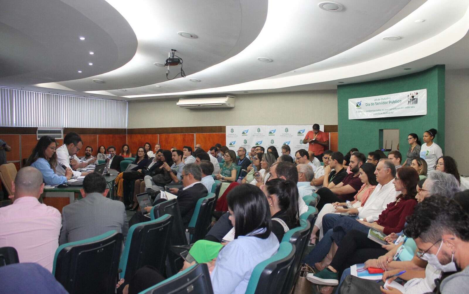 Coema vota aprovação de usina de dessalinização de Fortaleza e planta de hidrogênio verde