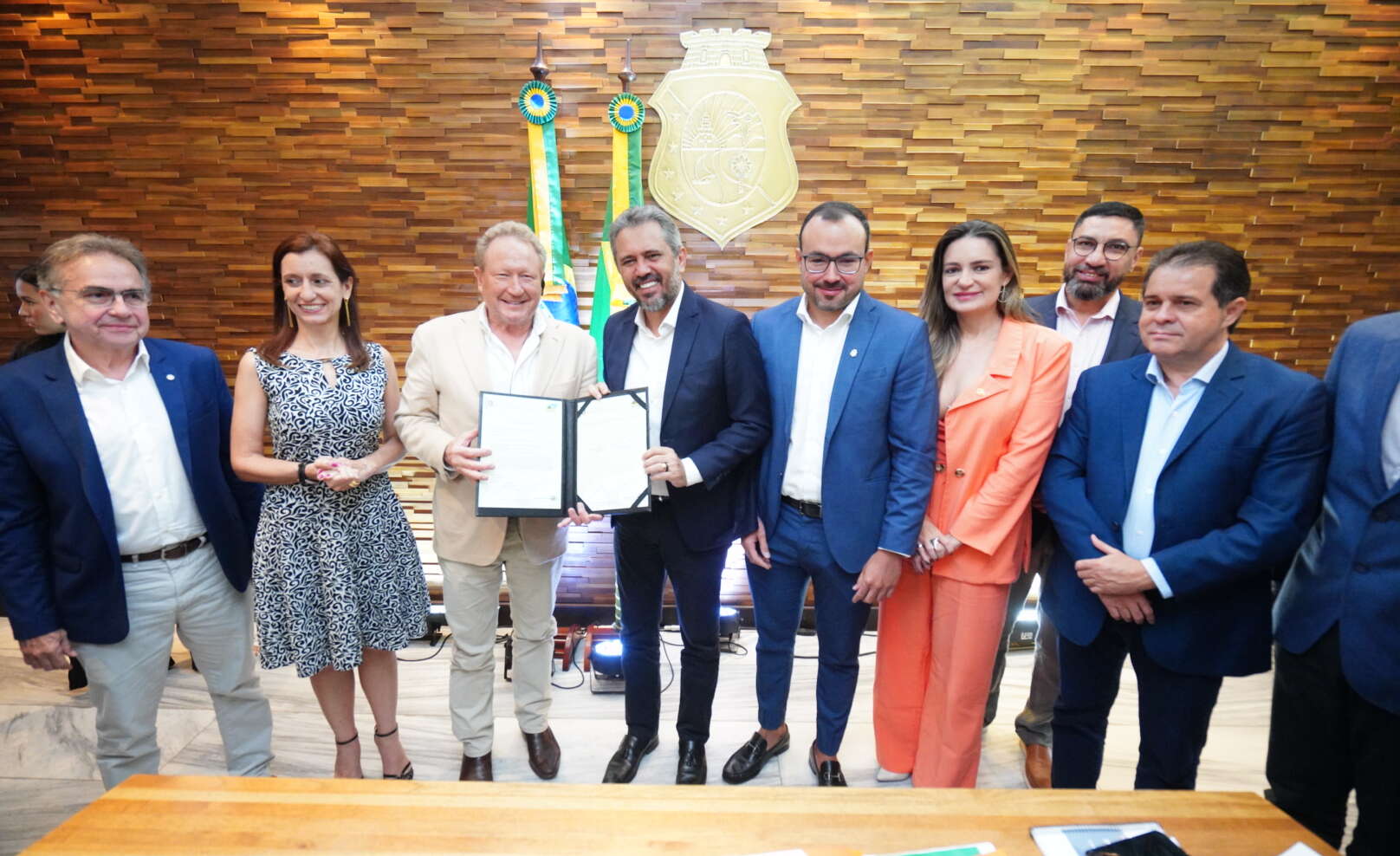 Semace participa da entrega de licença prévia para produção do Hidrogênio Verde no Ceará