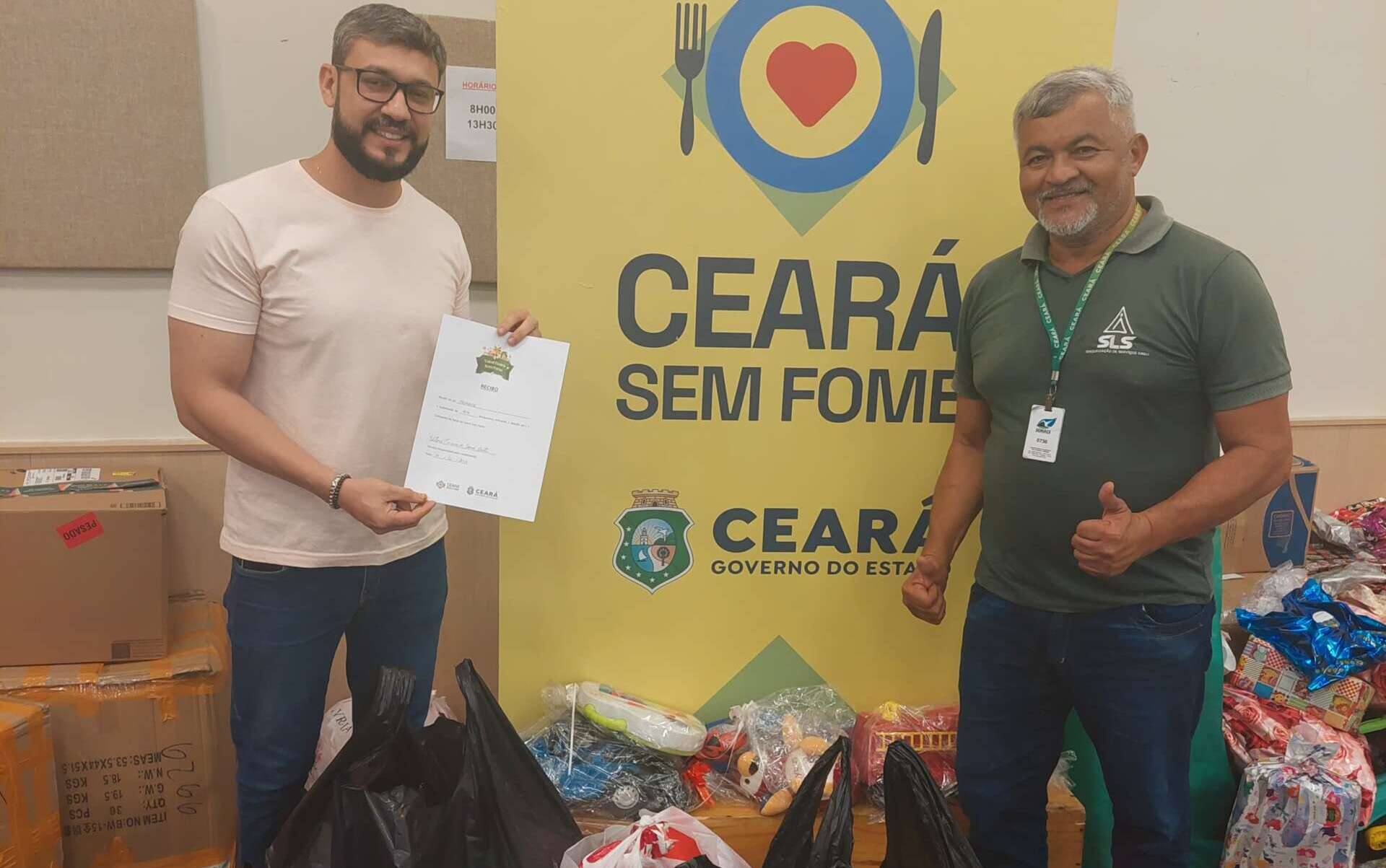 Semace entrega 107 brinquedos para Campanha Natal Ceará Sem Fome