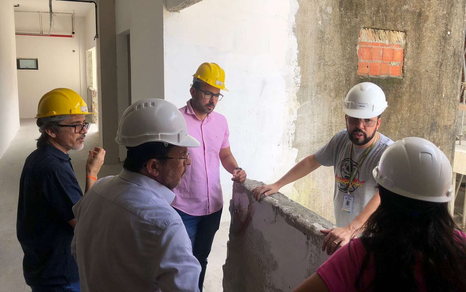 Superintendente visita futuras instalações da Semace e Sema