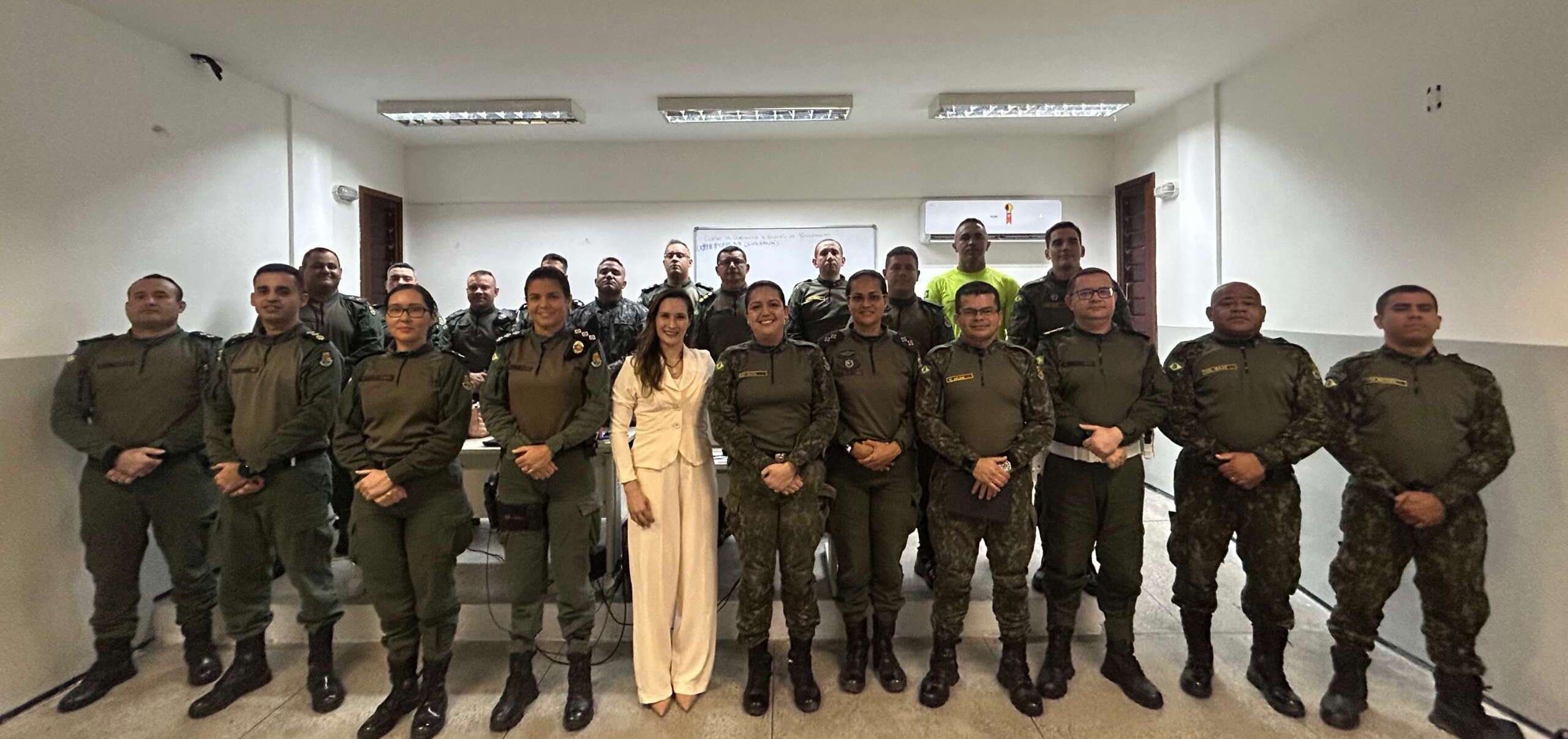 Semace colabora com capacitação de oficiais da PMCE para fortalecer combate aos crimes ambientais
