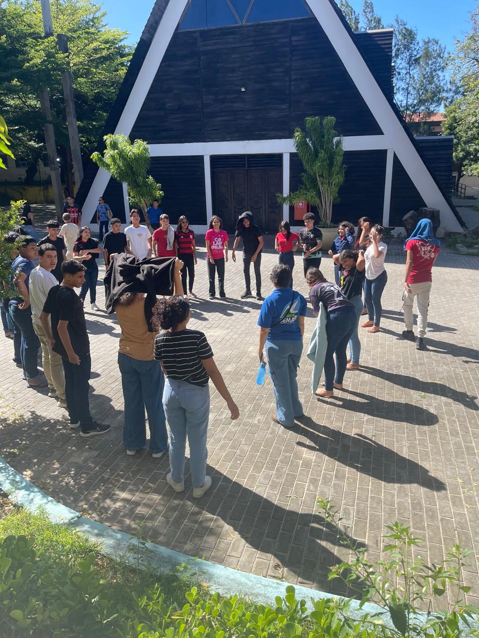 Semace promove conexão entre estudantes e natureza com uso da Interpretação Ambiental