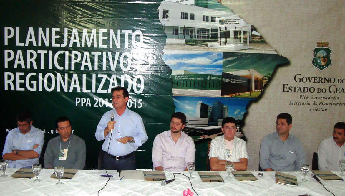 Adjunto da Seplag abre oficina regional do PPA