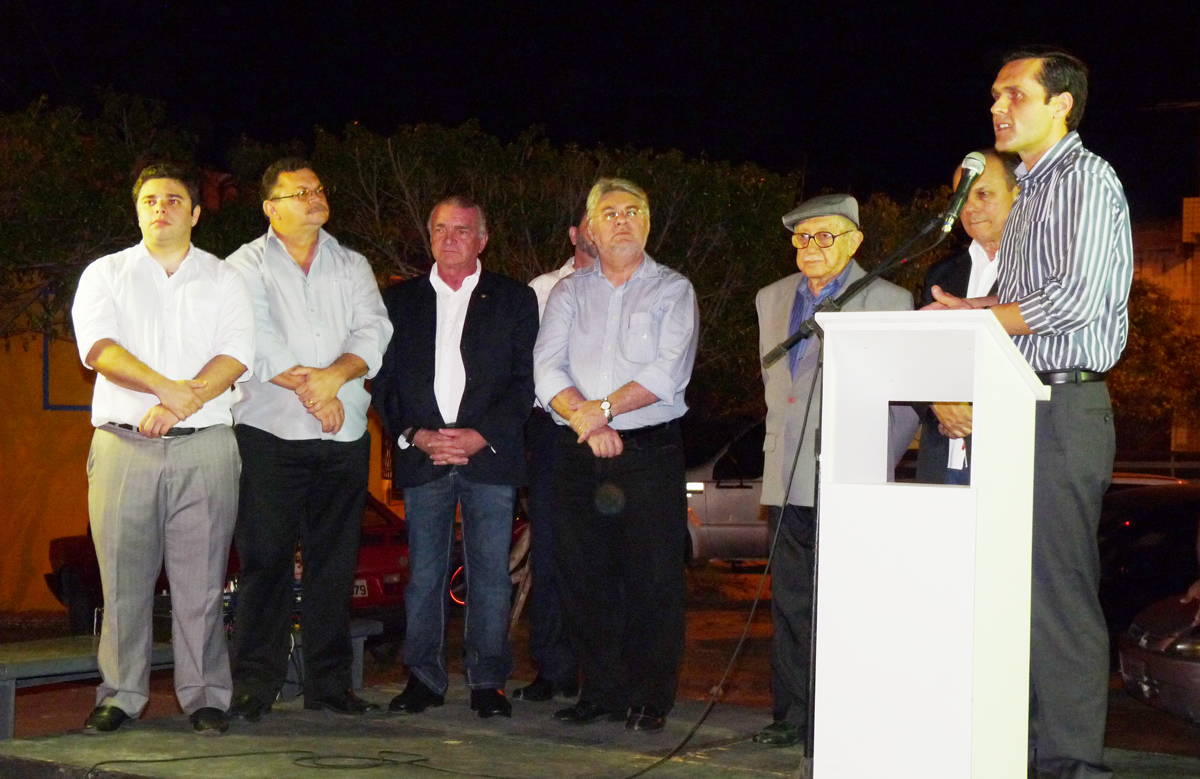 Governo concede uso de imóvel a CDL de Maracanaú