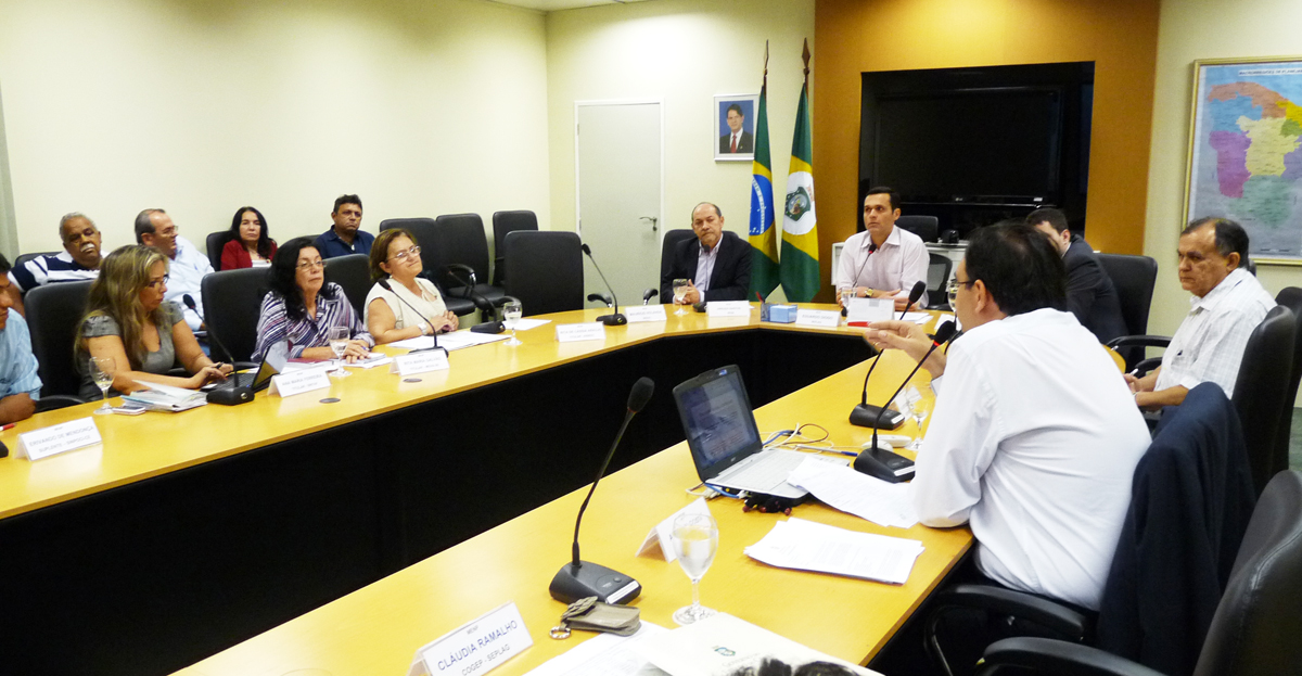 Educação e Saúde terão mesas setoriais de negociação