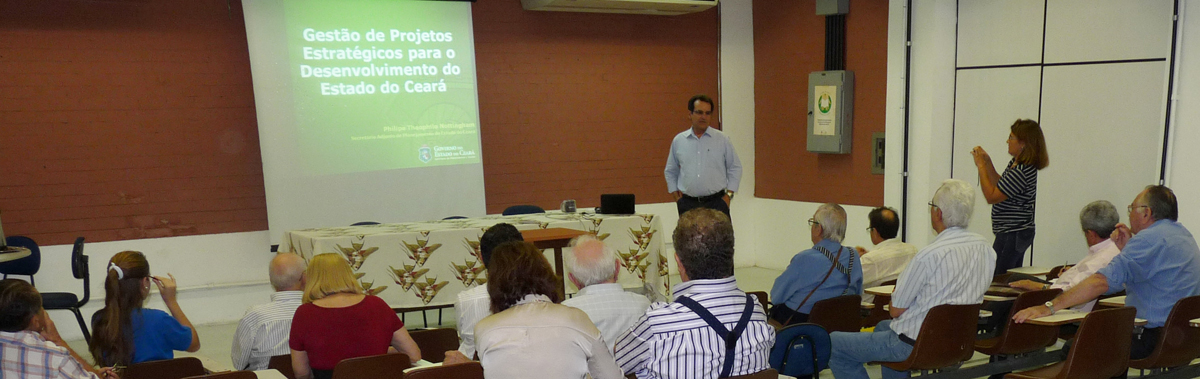 Philipe Nottingham faz palestra na Academia Cearense de Ciências