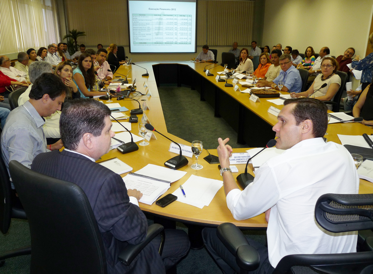 Conselho do Fecop aprova 75 projetos para 2013