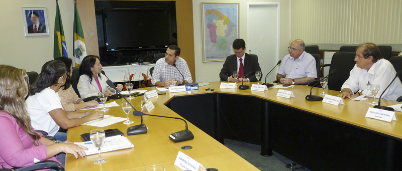 Secretário coordena primeira reunião da MENP deste ano