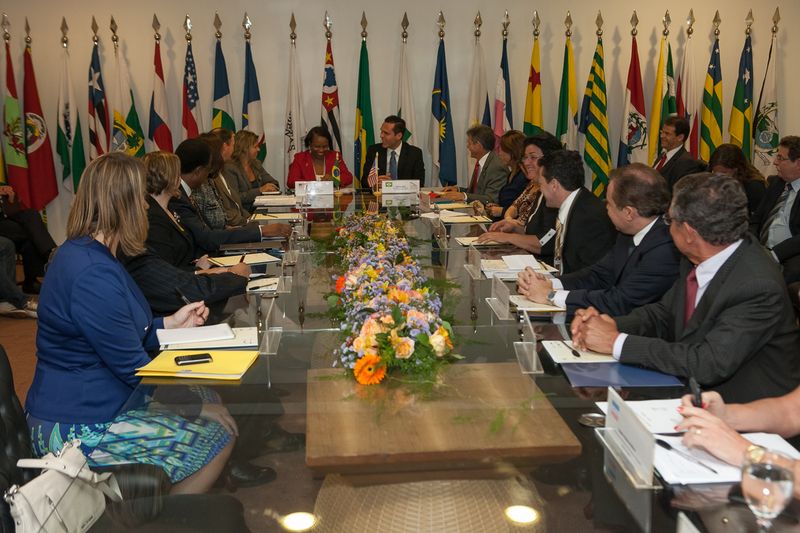 Presidente do CONSAD recebe visita de representante dos EUA