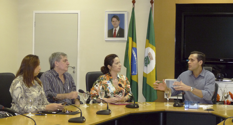 SEPLAG reúne bancos para avaliar Sistema de Consignações