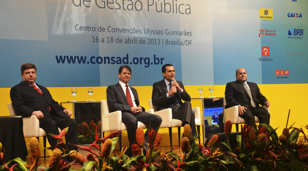 Governador defende democracia de oportunidades