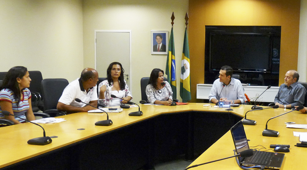 SEPLAG recebe servidores da Saúde