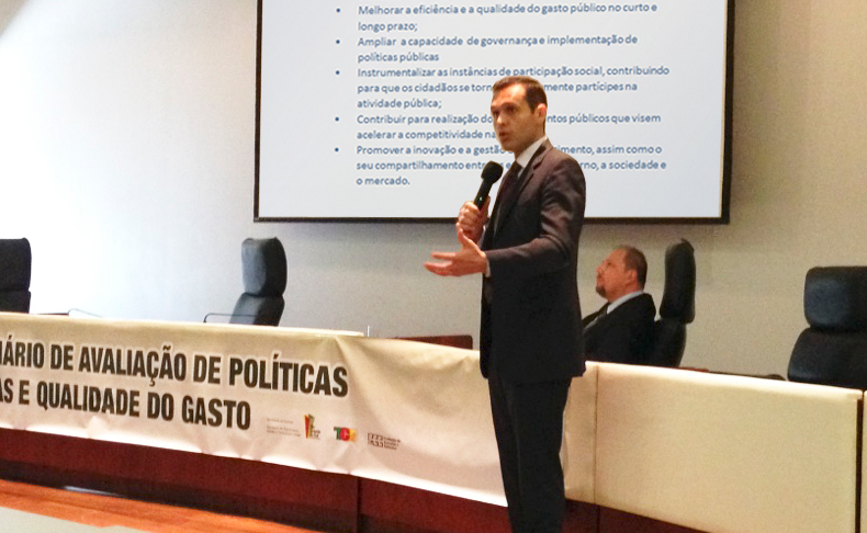 Secretário faz palestra sobre “Agenda Comum de Gestão Pública”