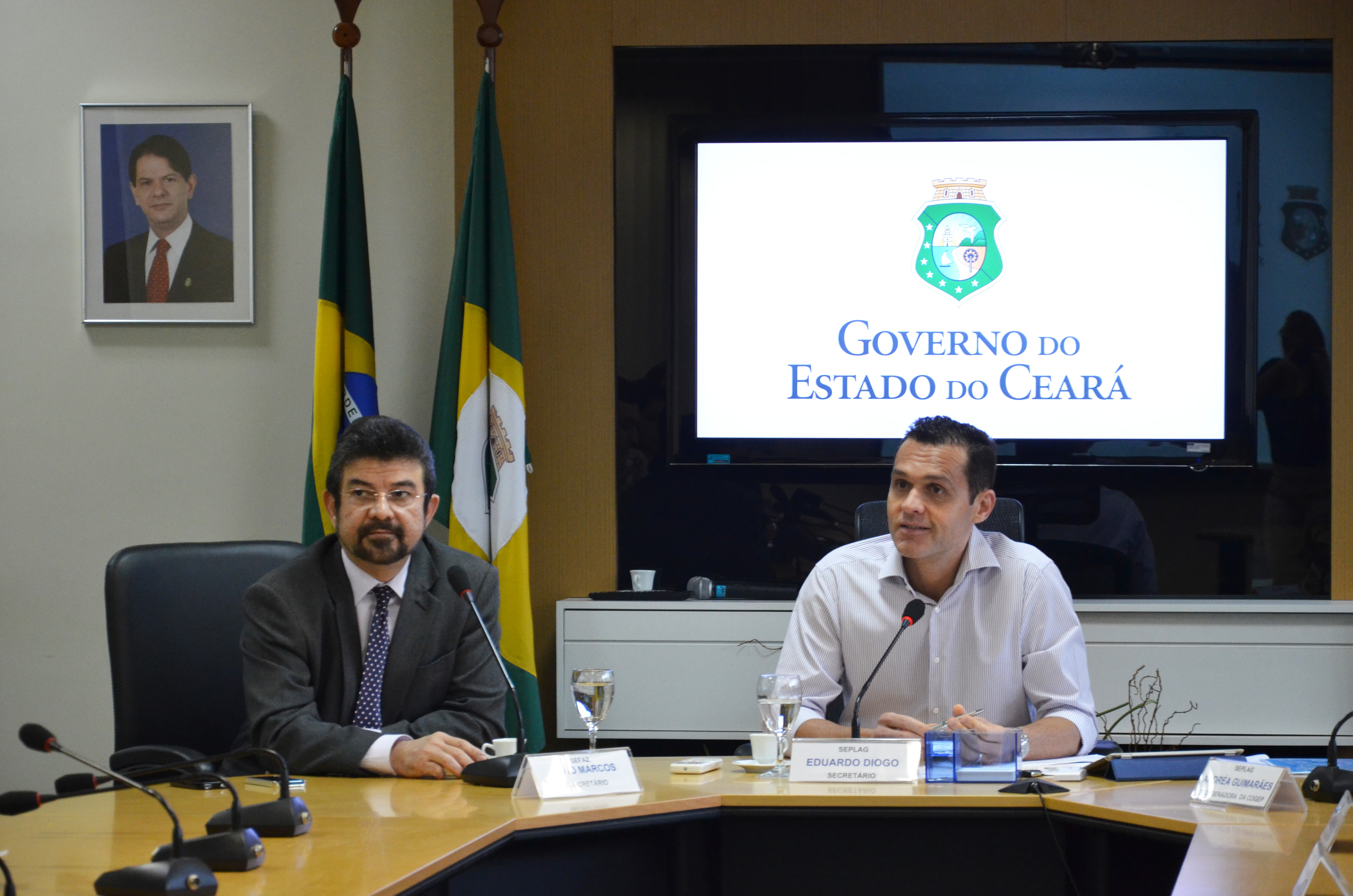 Servidores estaduais terão reajuste de 5,7%