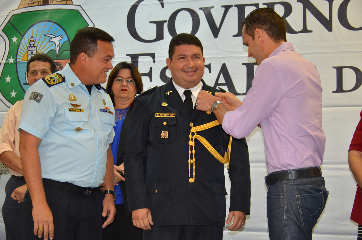 Sete servidores recebem a Medalha do Mérito Funcional
