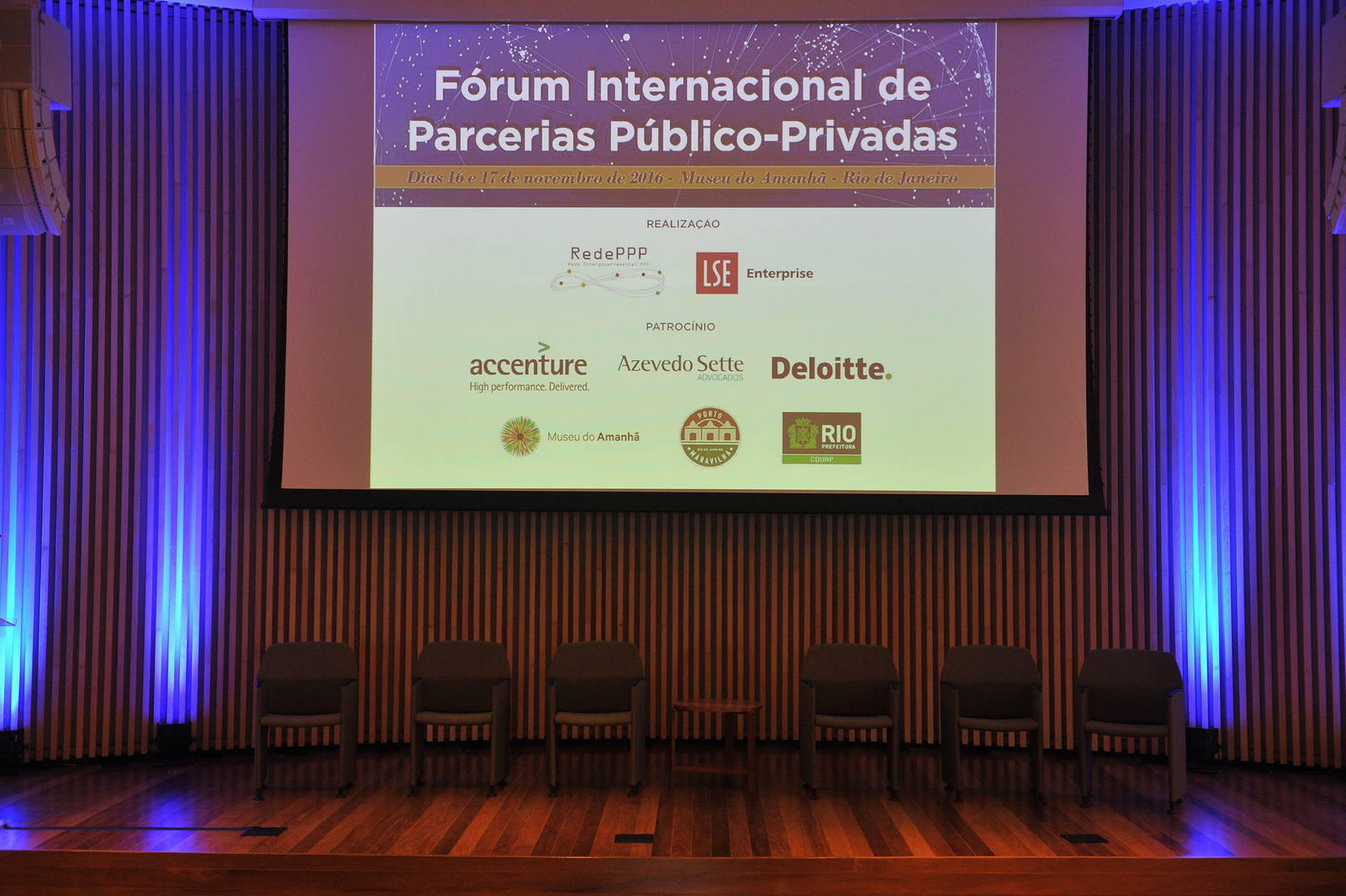 Programa de Concessões e Parcerias Público-Privadas do Ceará é apresentado no Fórum Internacional de PPP’s, no Rio de Janeiro