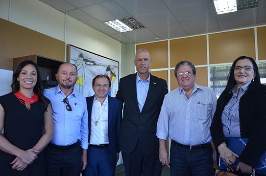 Embaixador de Israel visita o Ceará com interesse em projetos na área de recursos hídricos