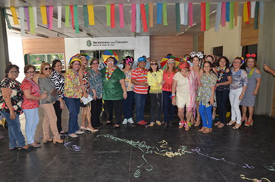 Festa de carnaval da Seplag anima servidores e colaboradores no início do expediente PDF