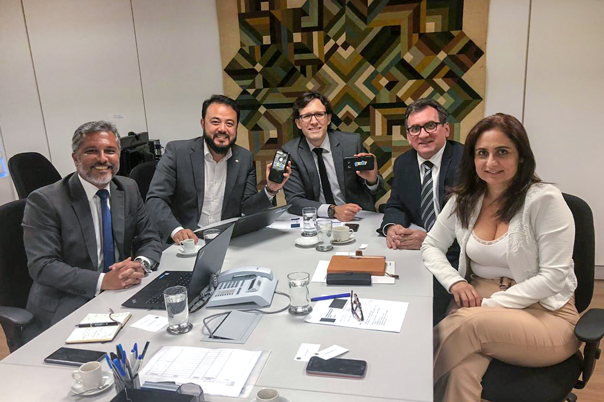 Ceará quer implantar governo 100% digital em quatro anos