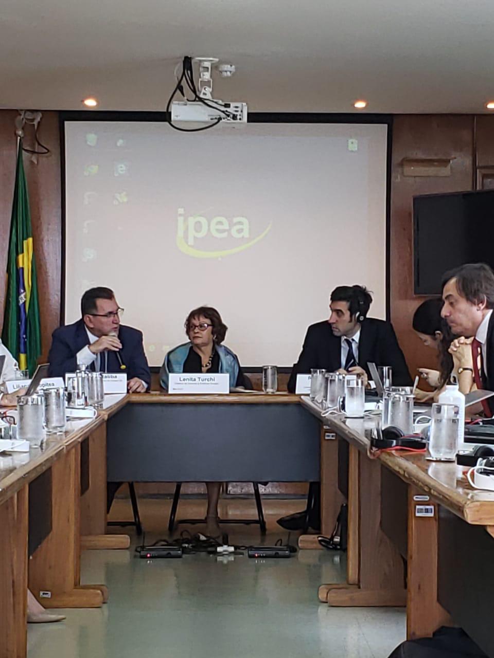 CE é escolhido como piloto para criar metodologia sobre investimentos em crianças e jovens