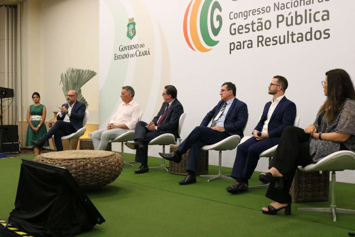 Refletindo desafios da gestão pública, I ConGpR inicia atividades em Fortaleza