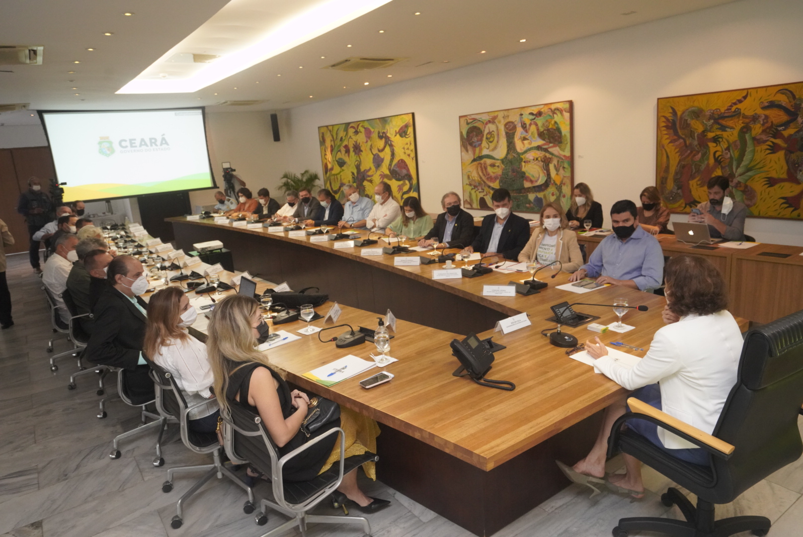 Governadora reúne secretariado e reforça compromisso de entregar melhores serviços