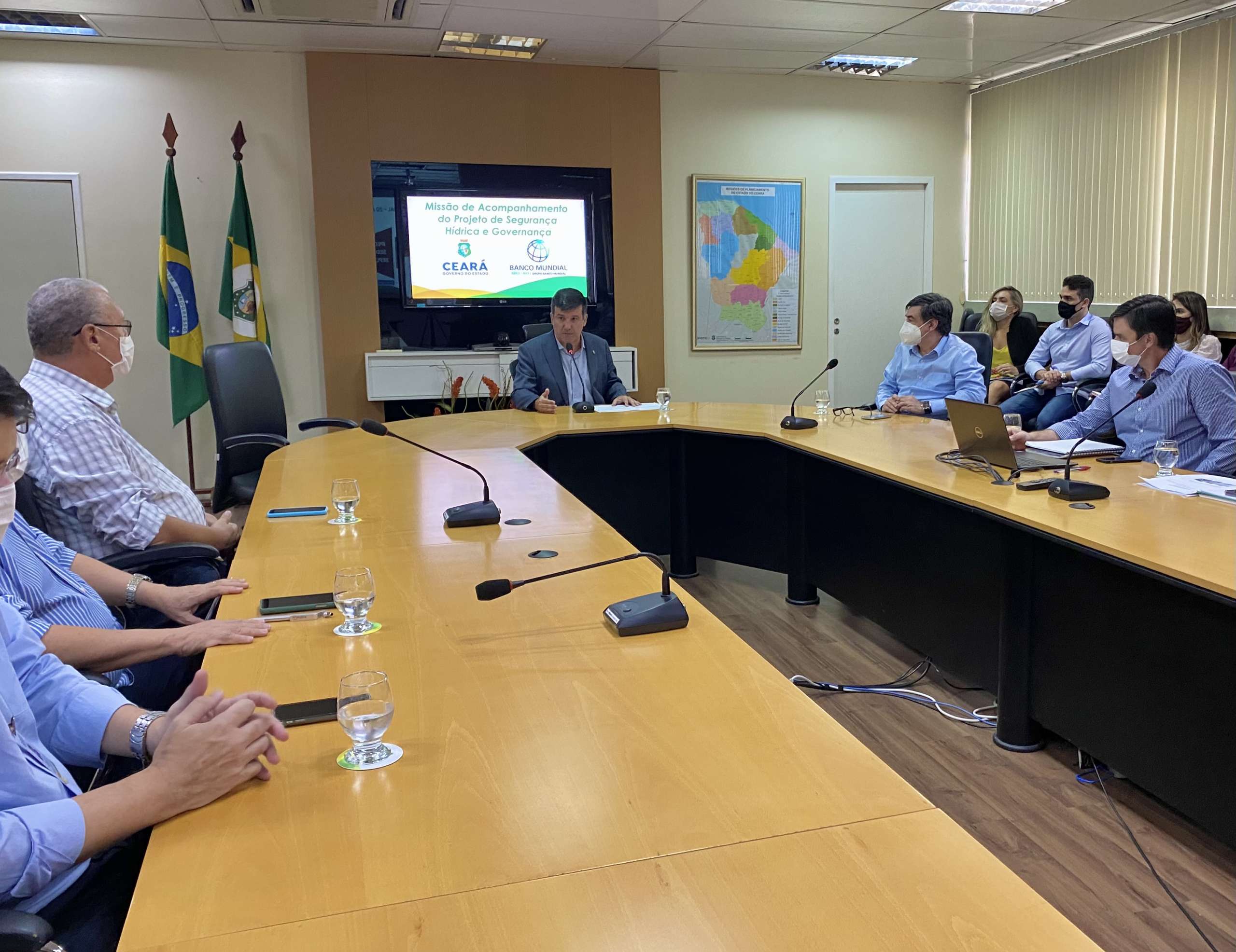 Seplag sedia reunião com Banco Mundial para acompanhamento de projeto de segurança hídrica