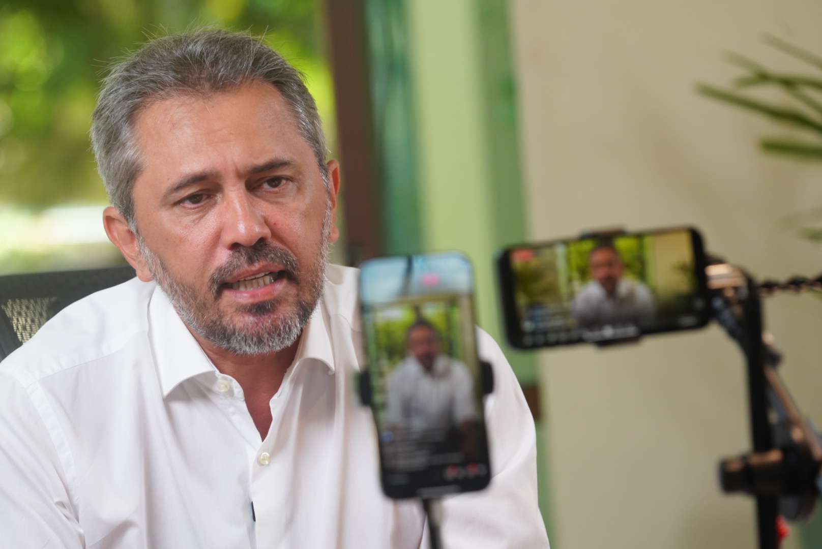 Governo do Ceará anuncia chamamento de mais 800 novos profissionais de saúde