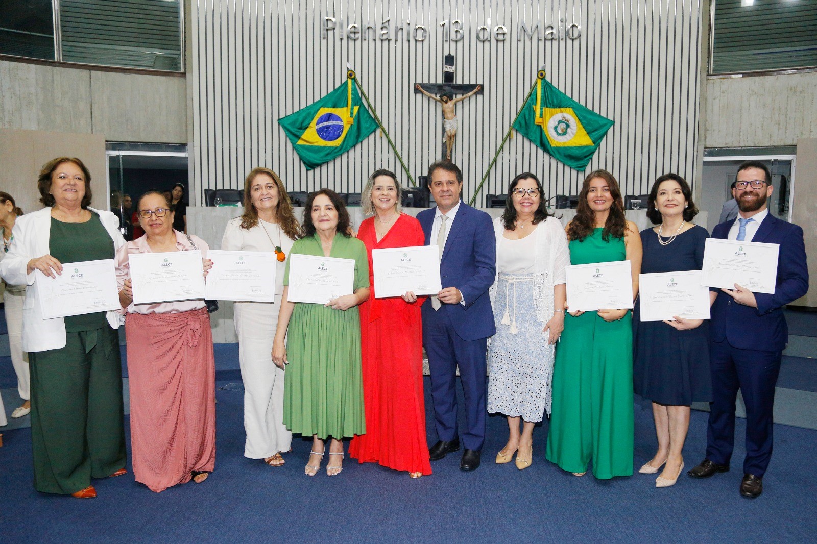 Sessão Solene homenageia servidores da carreira de Planejamento, Orçamento e Gestão