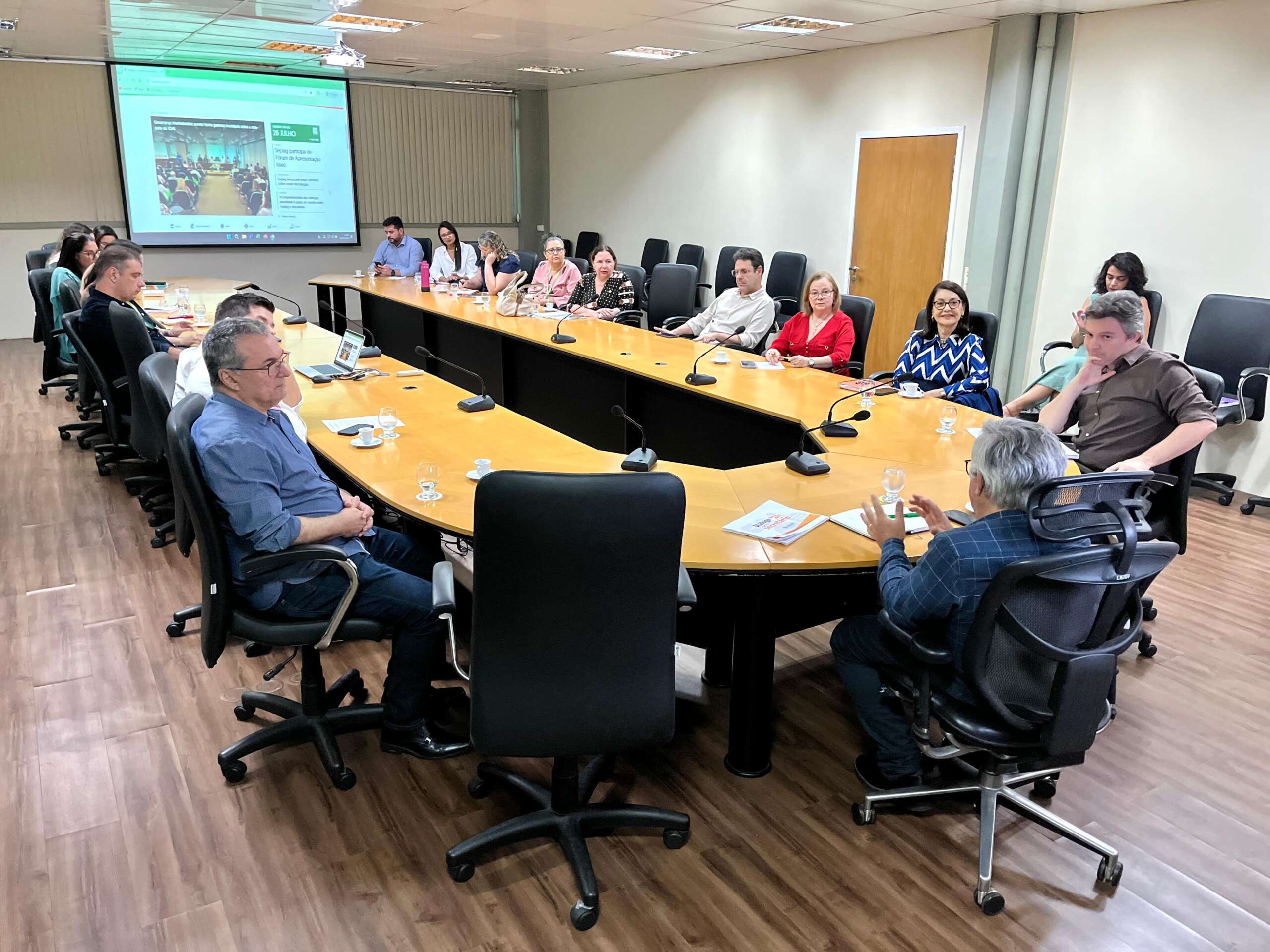 Gestão da Seplag e instituições vinculadas participam de reunião semanal de alinhamento