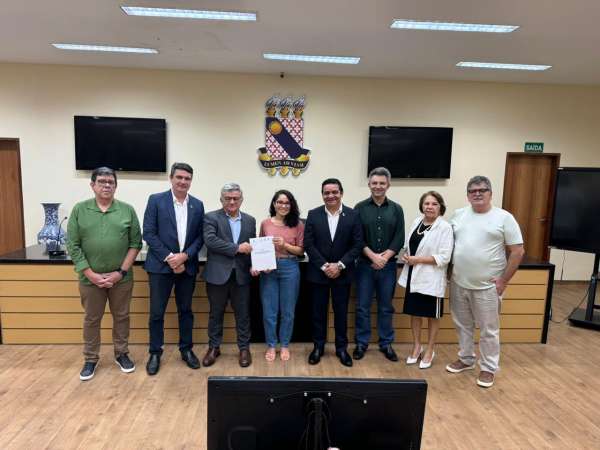 Reitor da Uece recebe titular e executivo da Seplag para discutir pautas da Universidade