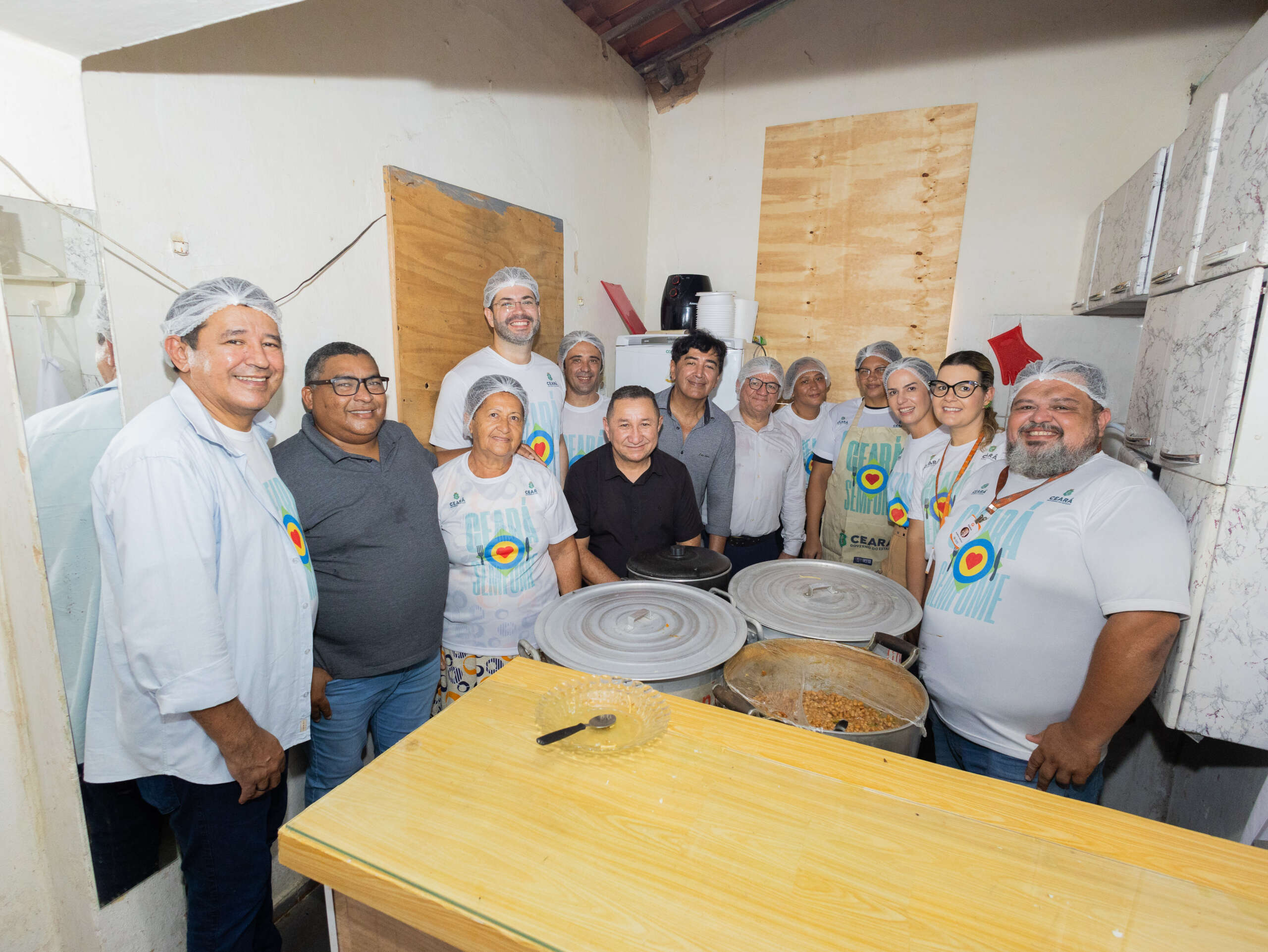 Seplag acompanha visita à cozinha do programa Ceará Sem Fome