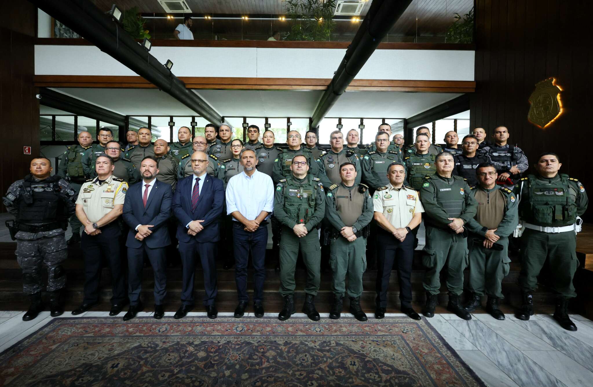 Governo do Ceará lança edital de concurso público com 1.000 vagas para soldado da PMCE