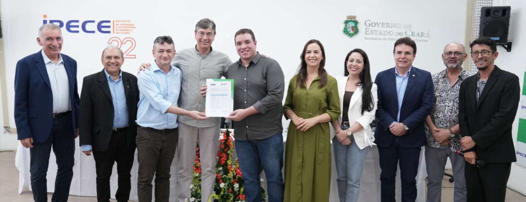 Seplag e IBGE firmam acordo de cooperação para aprimorar políticas públicas estaduais