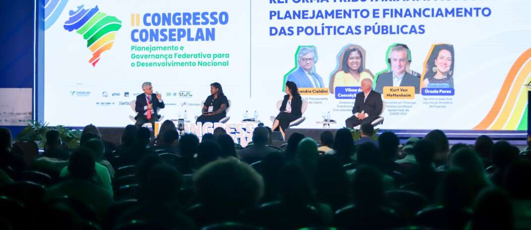 Seplag participa de painel sobre reforma tributária no Congresso do Conseplan