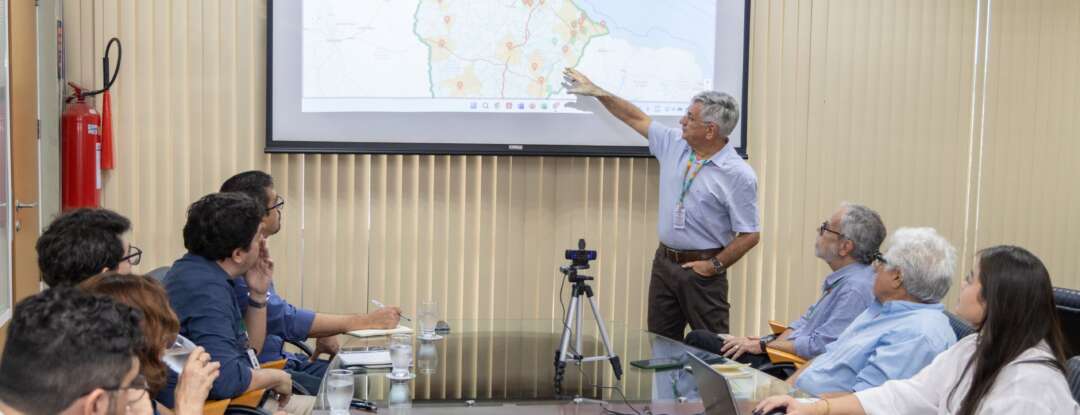 Fortalecimento dos arranjos produtivos locais é pauta de reunião entre Seplag e Impulsiona Ceará