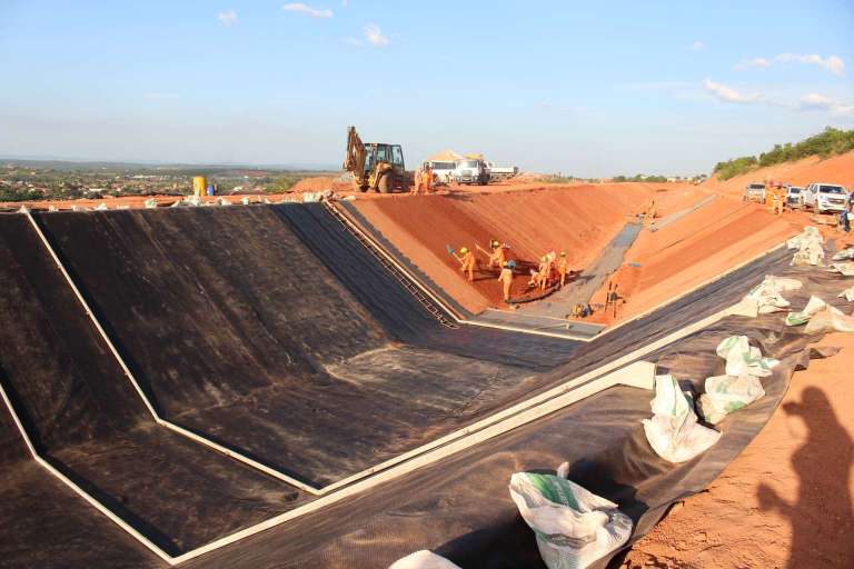 Obras do CAC recebem mutirão de desapropriações da PGE, no Crato