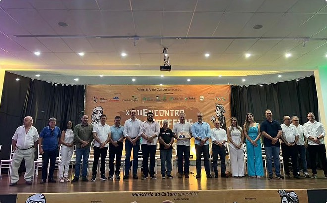 Superintendente da Sohidra é homenageado em Encontro dos Profetas da Chuva