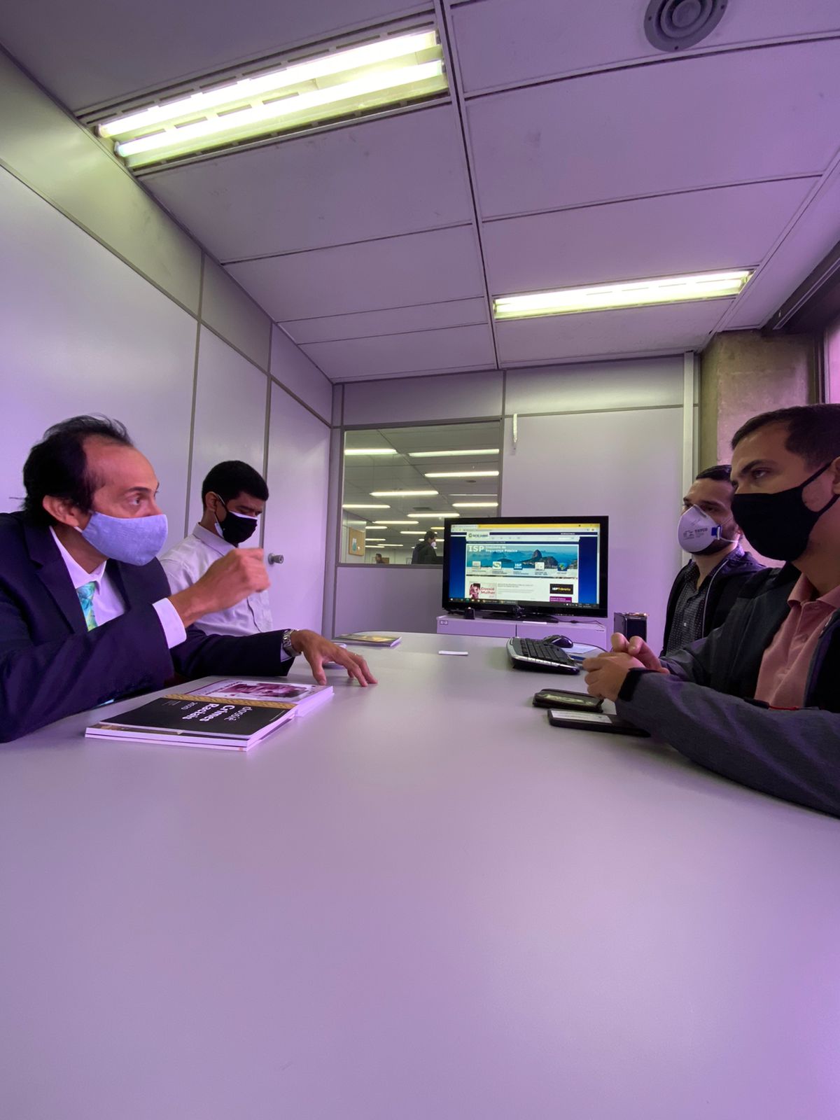 Supesp participa de encontro técnico com Instituto de Segurança Pública