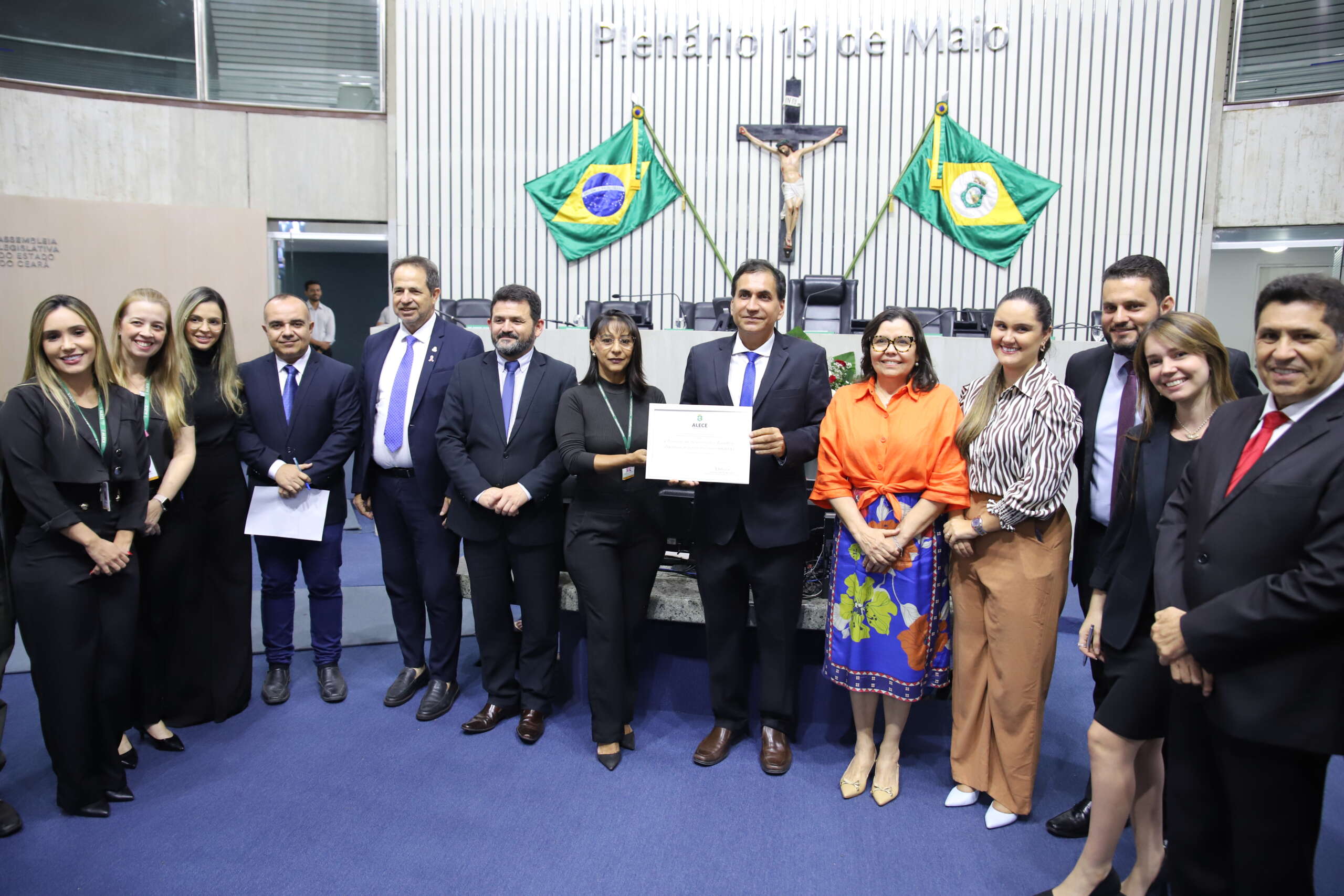 Supesp participa de homenagem ao Dia do Servidor na Assembleia