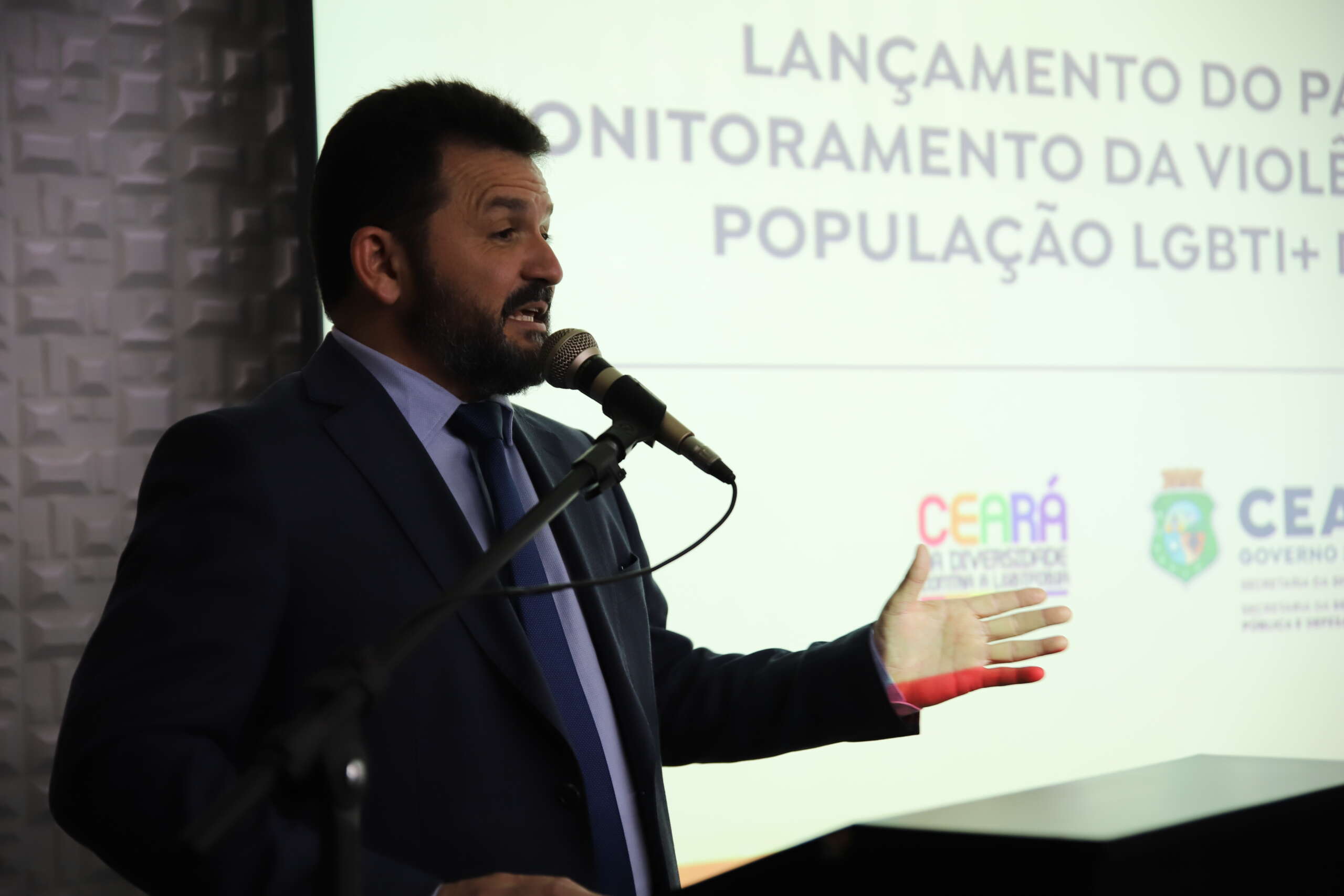 Supesp apresenta Painel Dinâmico de Monitoramento da Violência LGBTFóbica do Ceará