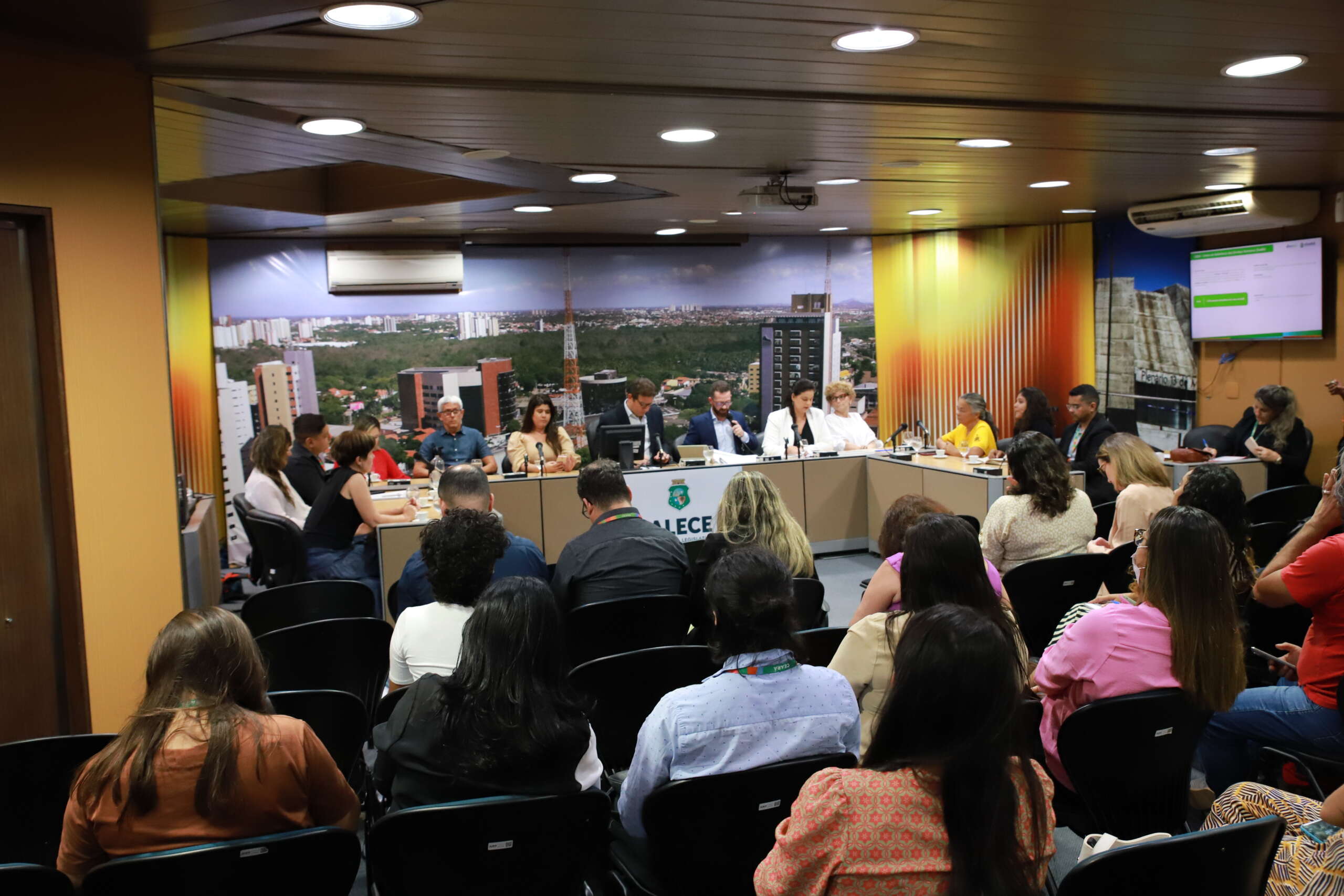 Supesp participa de audiência pública na AL sobre PreVio