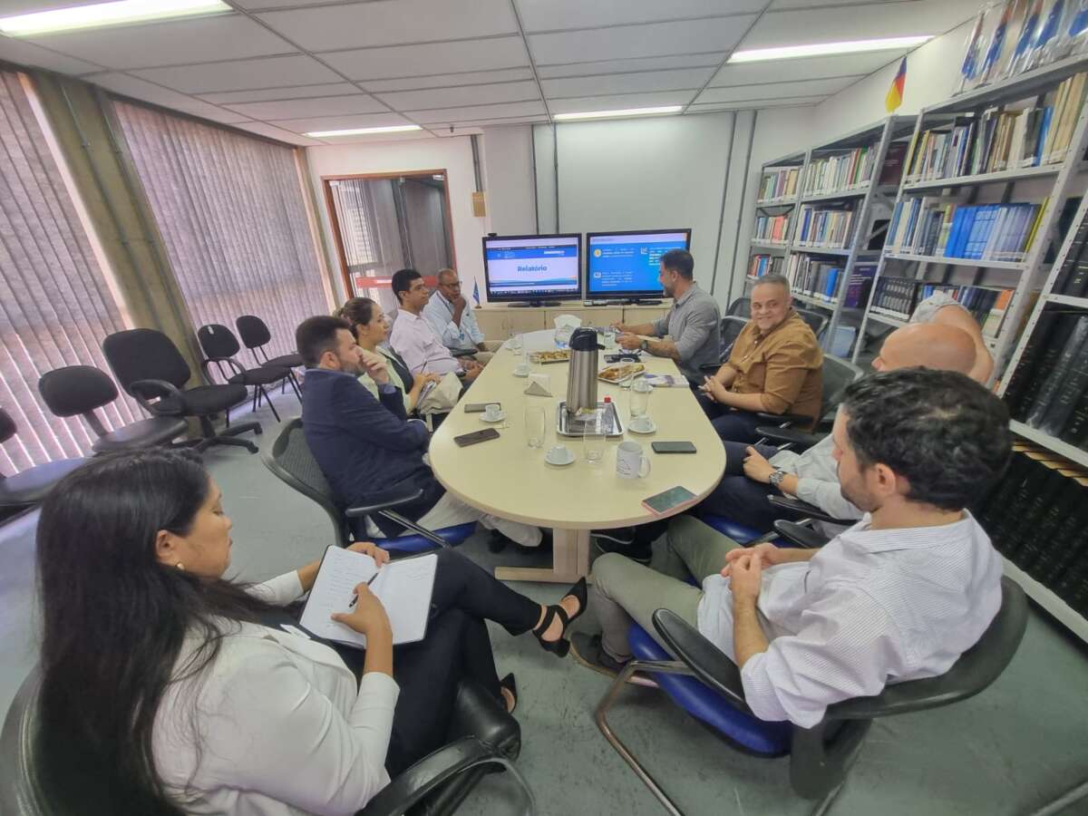 Representantes da SSPDS-CE e da Supesp realizam visita técnica a institutos de estatística no Rio de Janeiro