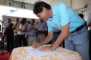 Construção de escolas no Crato e em Jardim reforçam ensino profissional