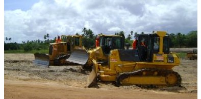 Máquinas pesadas intensificam os serviços de macrodrenagem do CIPP