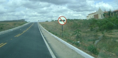 Governo do Estado entrega primeira etapa da Rodovia Padre Cícero
