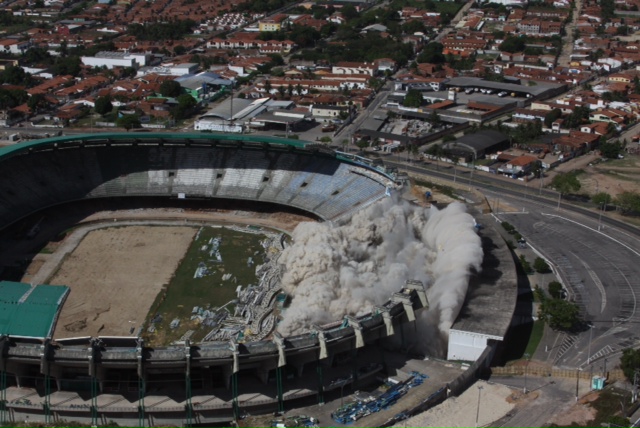 Implosão do Castelão ganha prêmio internacional de precisão técnica em engenharia