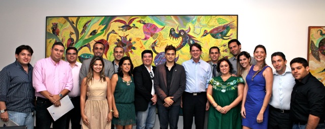 Governador Cid Gomes se reúne com representantes da CDL – Jovem
