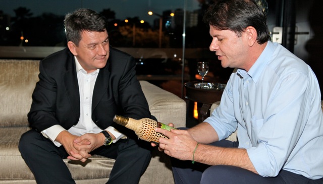 Governador Cid Gomes recebe presidente da Diageo no Brasil