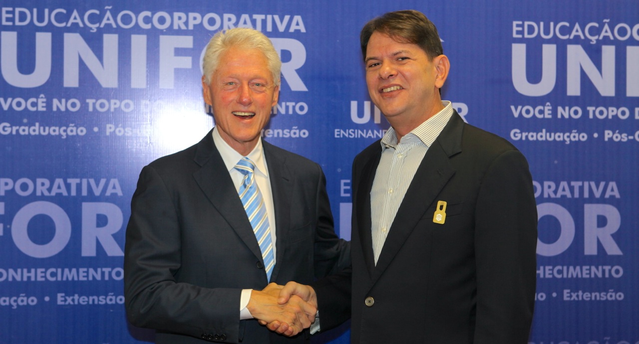 Governador Cid Gomes destaca vinda de Bill Clinton ao Ceará